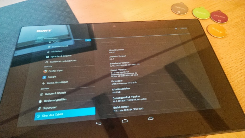 RUNNING LIVE CyanogenMod10.1 Android 4.2.2 support for Xperia Z Tablet