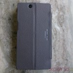 Noreve Xperia Z Ultra leather case back profile